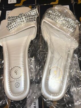 Women's White Jeweled Bow Slide Mules